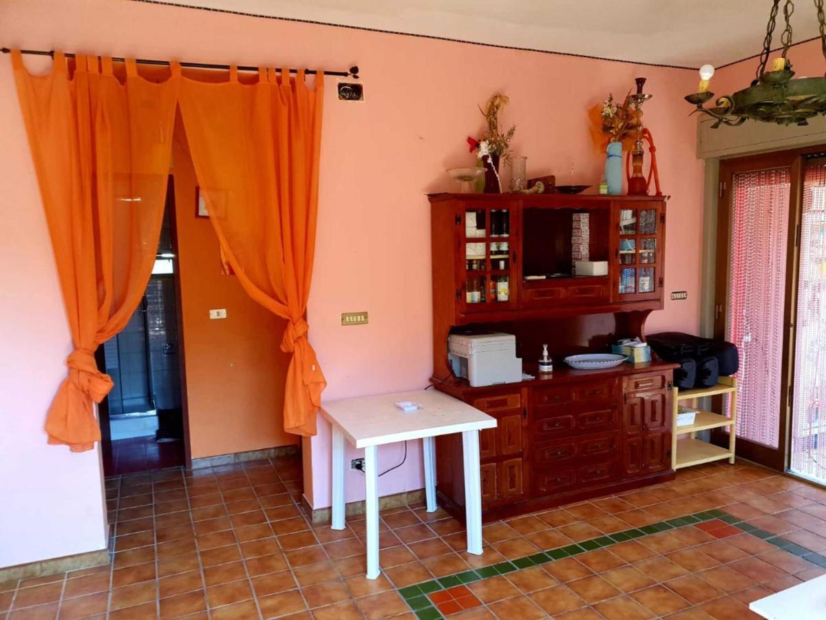 Villa Parco Morello Piano Terra Villarosa Exteriér fotografie